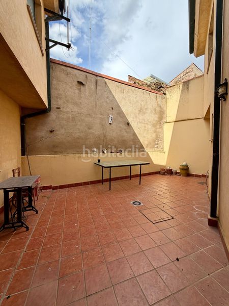 Foto a841df90-12f7-4e8c-9a25-42eb8c399653. Casa a Malpartida de Plasencia