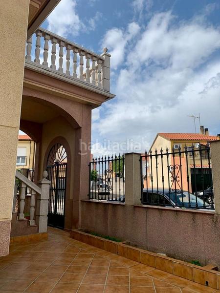 Foto 0be0785e-a32d-43cf-a994-0bec9b5b3a45. Casa en Malpartida de Plasencia