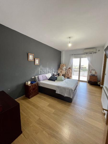 Foto a2f1402b-9fa3-4c38-944e-f86e27f21743. Casa en Malpartida de Plasencia