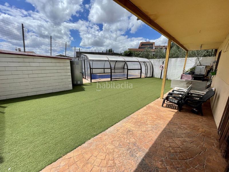 Foto aa4199dd-ea49-4481-97bf-4e1020129f77. Casa en Malpartida de Plasencia