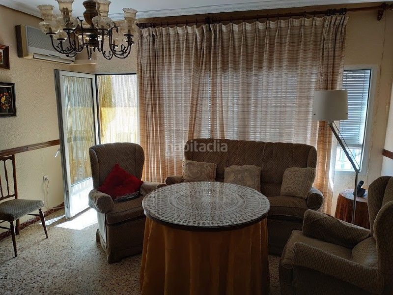 Foto 2b197be9-ea6c-405d-8b1a-a087d66289ee. Pis a Malpartida de Plasencia