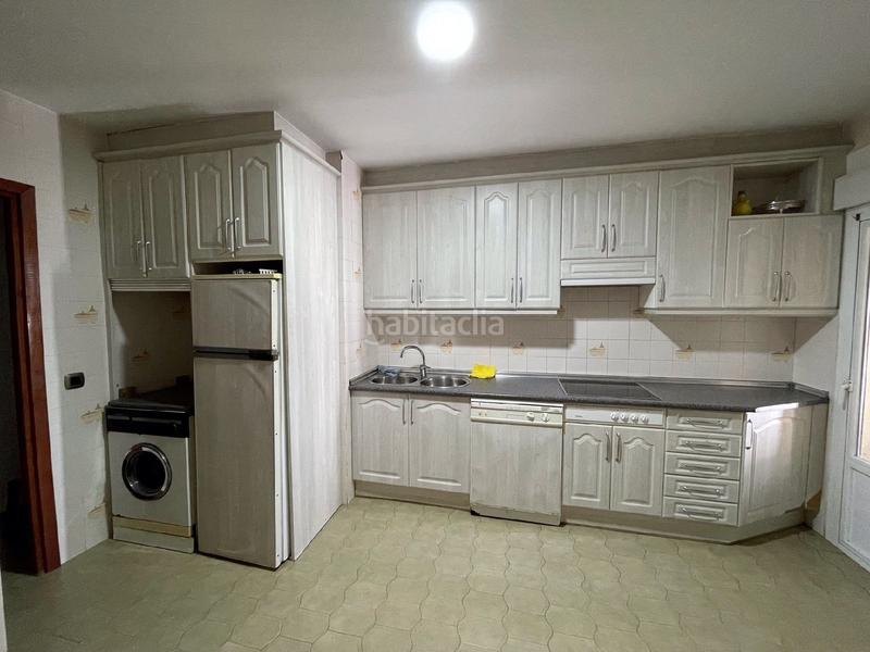 Foto 670cb9d3-d8e4-4d38-91be-5521d2b96a79. Pis a Malpartida de Plasencia