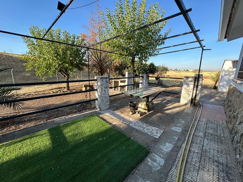 Foto 16a2ef17-66fe-459b-8857-1bf51dc953f8. Finca rústica a Casatejada