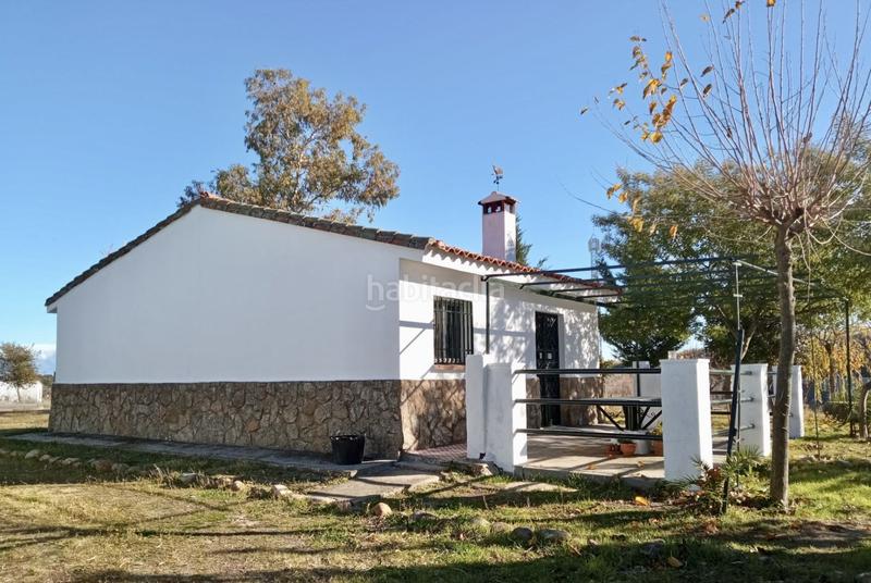 Foto 25ce0985-ecc4-4be3-aa34-850a9e642284. Finca rústica a Casatejada