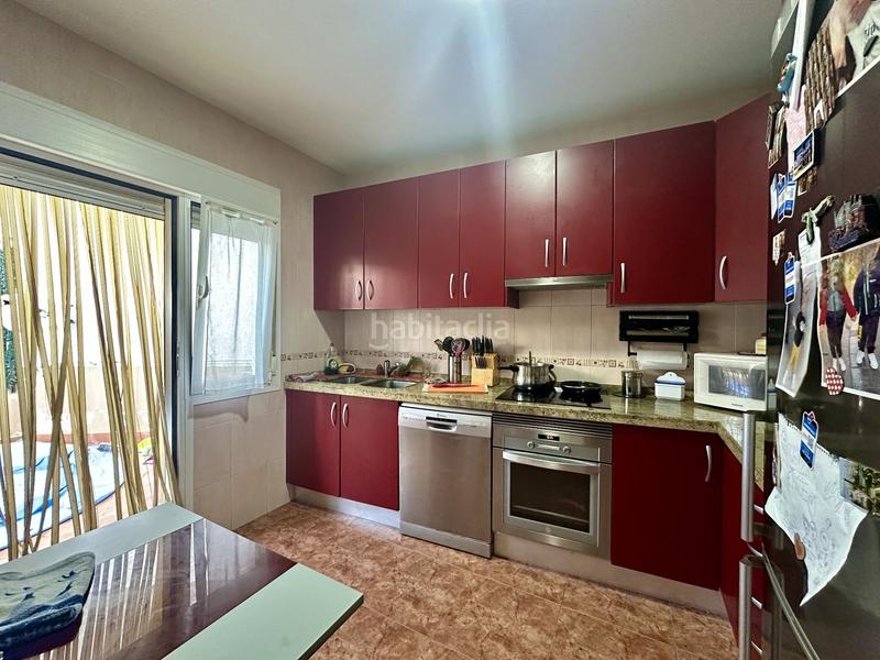 Foto e7b5f313-431b-4047-b24f-0ff18b53a5fd. Haus mit parking in Malpartida de Plasencia