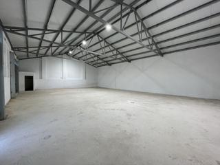 Miete Fabrikhalle in Malpartida de Plasencia