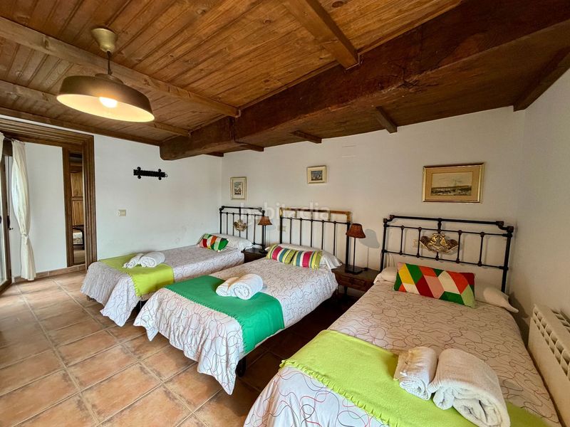 Foto 9a75c5b1-7b8e-4b5b-a018-2b4e2194c197. Haus mit heizung in Casas del Castañar