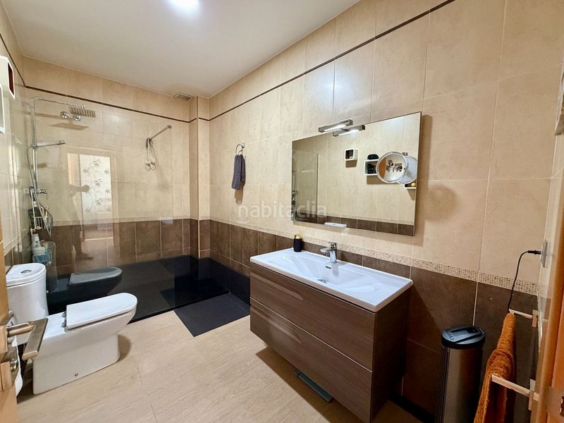 Foto 61574f25-b00a-4575-95c1-a0e06d7ec6d2. Casa amb calefacció aparcament a Malpartida de Plasencia