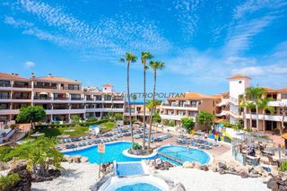 Apartament en Av jm galvan bello. San miguel de abonaapartamento