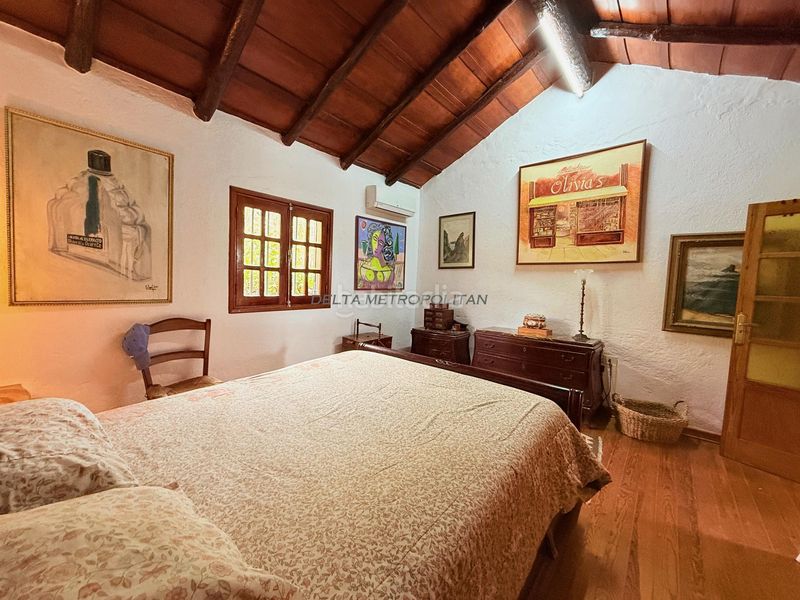 Foto 0f16c815-d9fd-47e9-9e69-d01b273b329c. Masia amb aparcament a Vilaflor