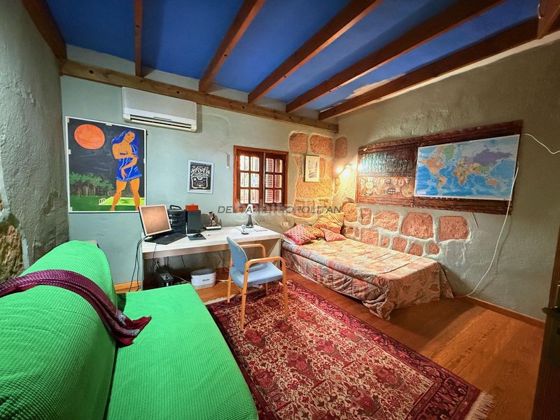 Foto 347be1bc-e662-4366-ab8e-98ddb7141cd7. Masia amb aparcament a Vilaflor