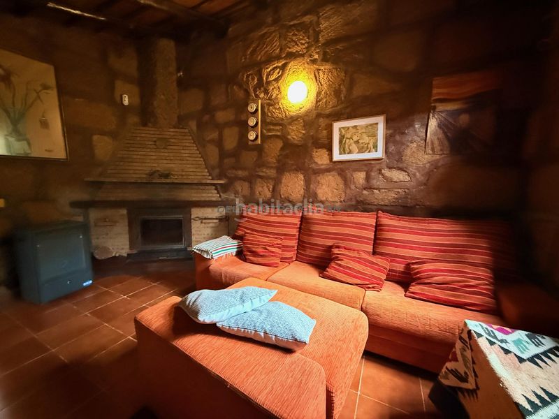 Foto cbc7223c-7116-43a7-9ff5-77daa3012831. Masia amb aparcament a Vilaflor