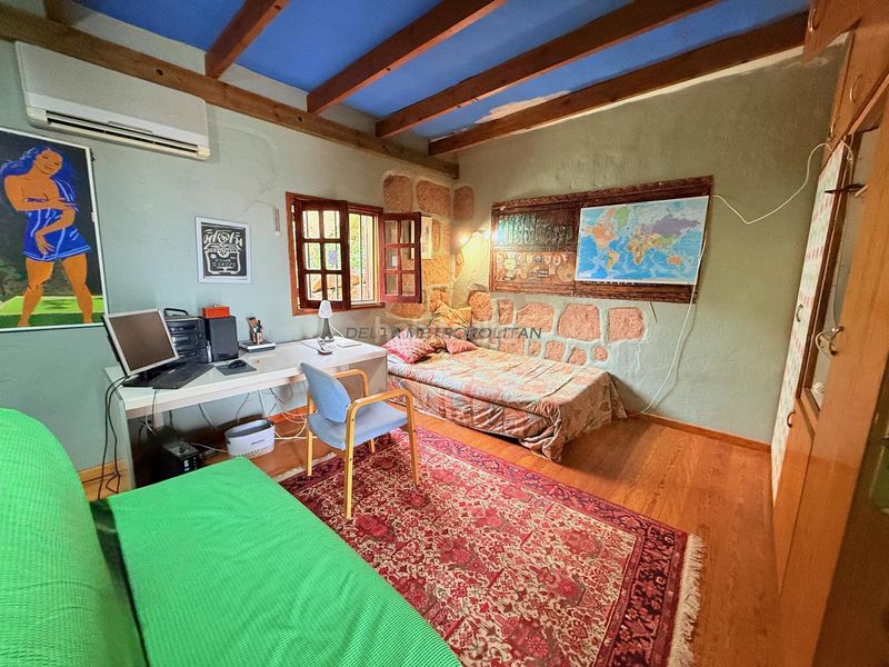 Foto cc009b92-974b-4db2-bcb7-9171e22b71f1. Masia amb aparcament a Vilaflor