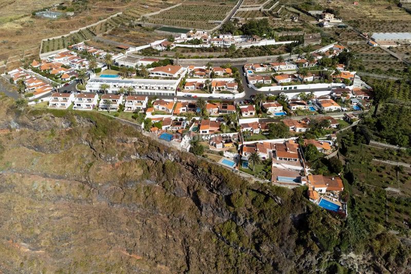 Foto 31ab9ec1-51b5-406c-9a99-9e80800d5789. Apartament amb aparcament piscina a Victoria de Acentejo (La)