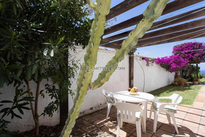 Foto 8f3d7d94-b4d6-4061-90c6-a5e1df948f43. Apartament amb aparcament piscina a Victoria de Acentejo (La)