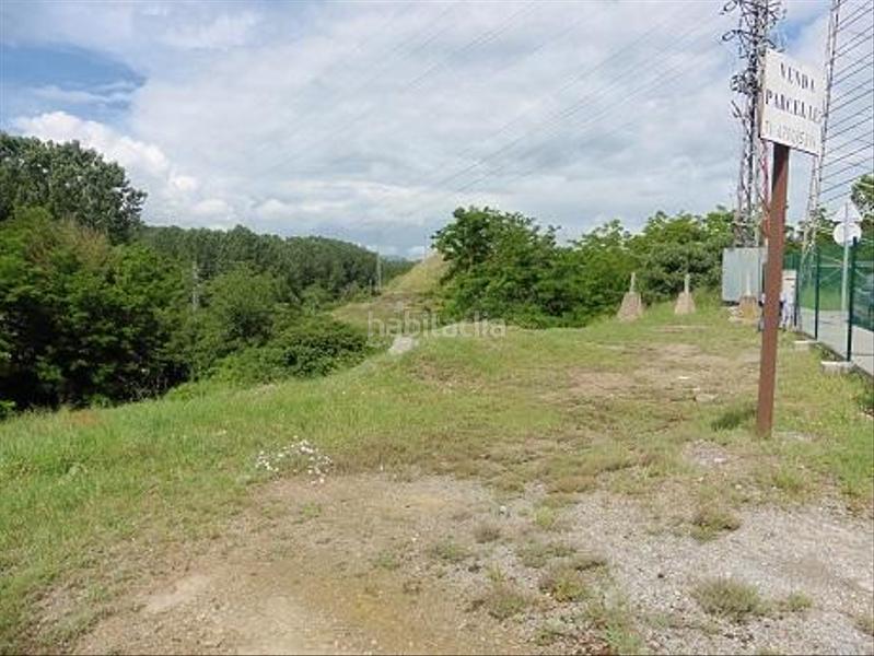 Foto 40e85355-b43f-4e76-ad27-d9583963aa15. Terreno residencial información en Roda de Ter