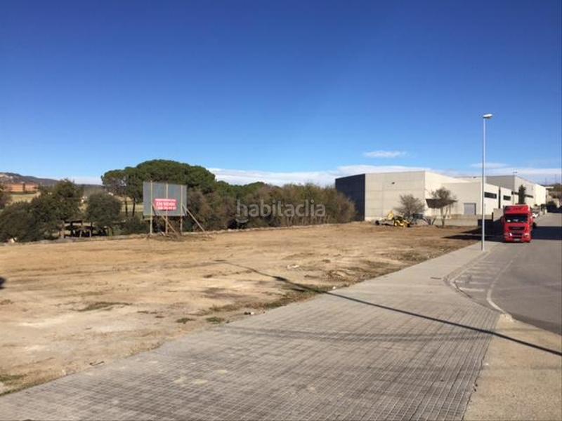 Foto ccc9b6a7-f745-4130-9e4b-784af150a217. Terreno residencial información en Balenyà
