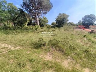 Terreny residencial  De serrabardina. Descripción