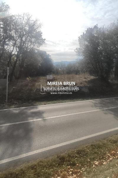 Foto b3b3192e-b9f5-4aab-b216-f0c9c7a219da. Terreny residencial a Brull (El)