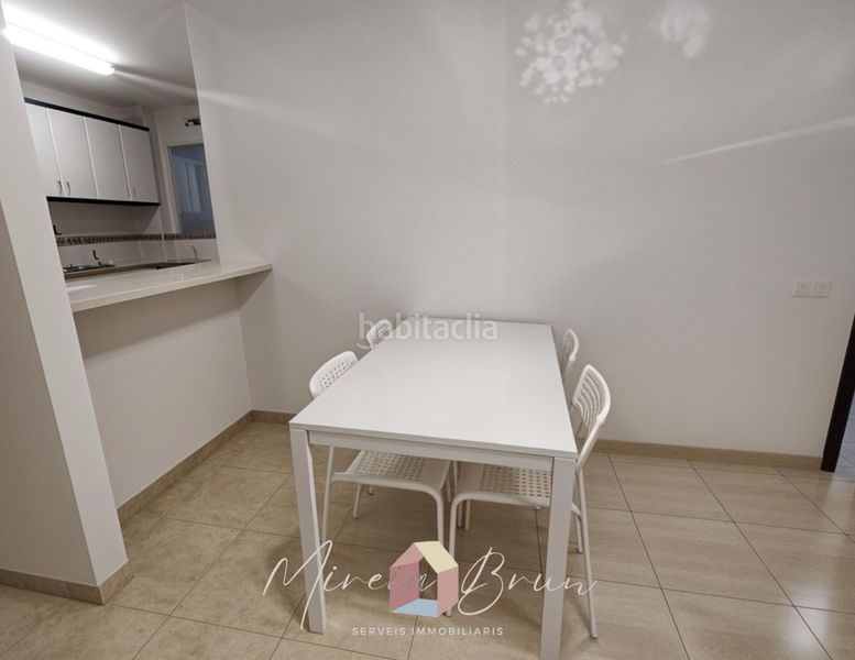 Foto e94e71c9-bacd-4bd1-9dc1-b1573ed0e707. Miete etagenwohnung mit heizung in Centre Vic