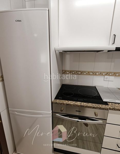 Foto ed6afe05-9689-4cd0-a9e4-8f8dc981ad7f. Miete etagenwohnung mit heizung in Centre Vic