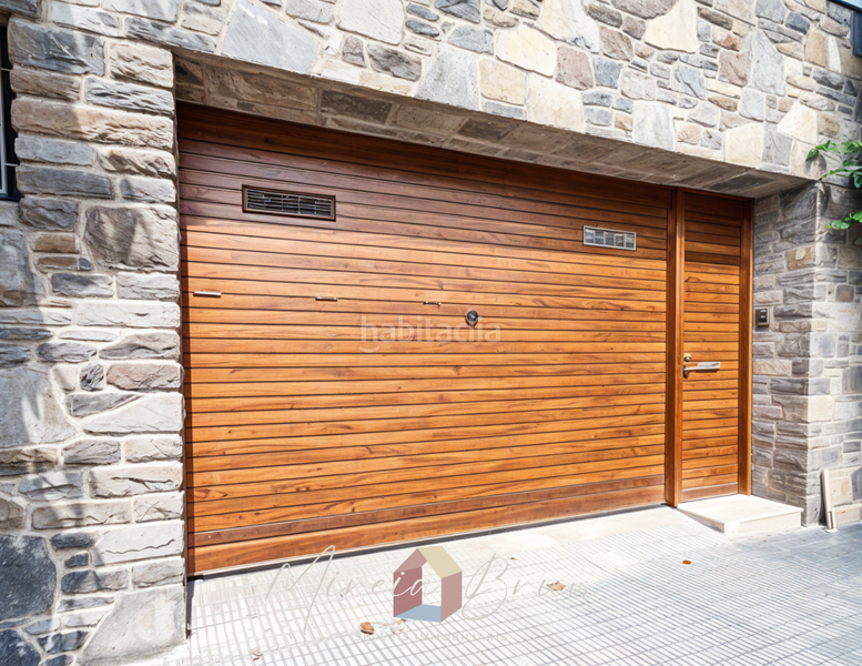 Foto 532ffbed-db13-43c7-83a5-63be9338c9d0. Chalet avec chauffage parking dans Tona