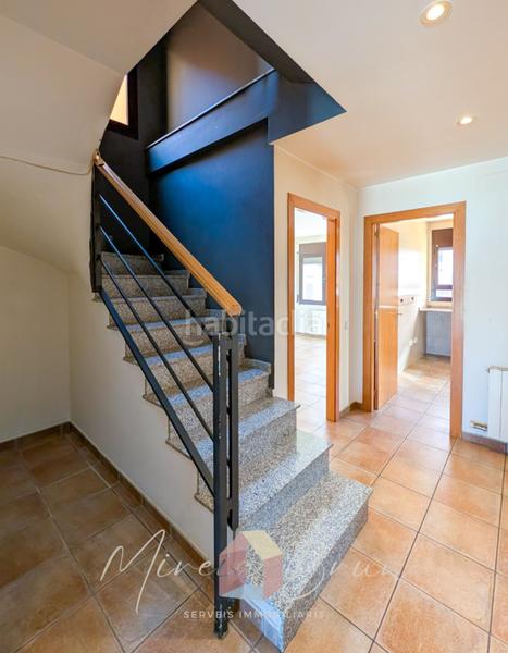 Foto 7b8a0ed1-c8eb-4867-8361-0d667555c44c. Dúplex amb calefacció a Tona