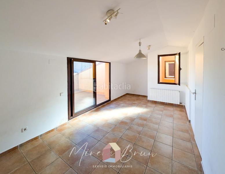 Foto 817b8069-9eae-4c28-912b-c5ab43883b18. Dúplex amb calefacció a Tona