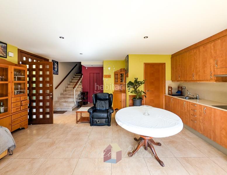 Foto 80ee6b09-87cf-40c4-acf3-0baca888ded6. Casa con riscaldamento parcheggio in Tona