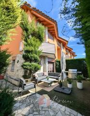 Haus in Tona