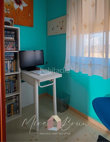 Foto 8b5674b9-2c92-4fd1-b30b-10c4a420b3fb. Casa a Estadi-Santa Anna Vic