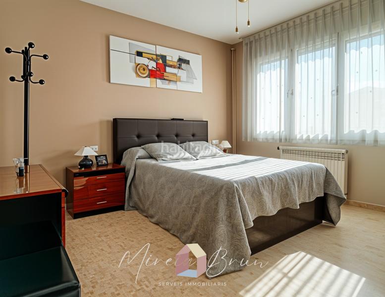 Foto 9f654f5f-b5c1-460a-a363-9dc44c24e2f5. Casa a Estadi-Santa Anna Vic