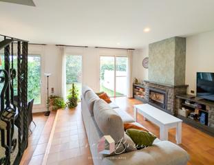 Maison jumelée à Tona