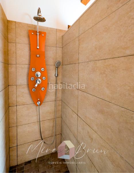 Foto 023b8e16-9af9-4ca0-89c7-3850938ac816. Duplex with heating parking in Tona