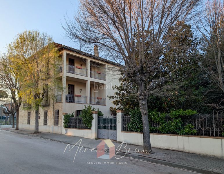 Foto a8160870-3076-4901-bd41-7341bb296d41. Xalet amb calefacció aparcament a Tona