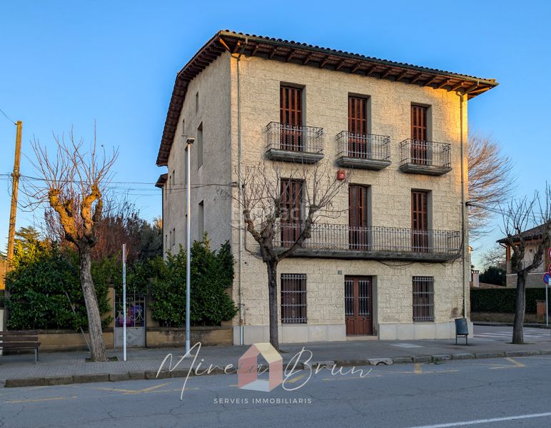 Foto e3cb0727-1ff0-44c5-ab7d-d8e920c7241a. Xalet amb calefacció aparcament a Tona