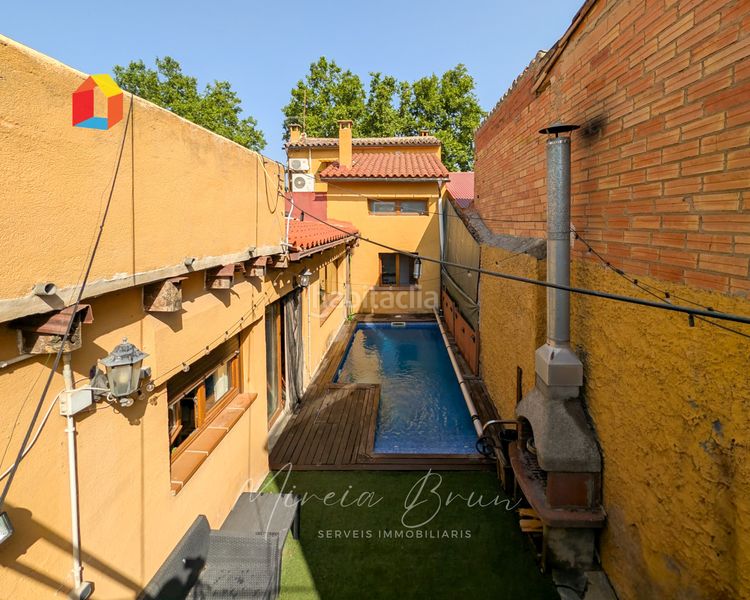 Foto 00773d17-cf53-40cc-bd85-42d055eb71fe. Casa adosada en Seva