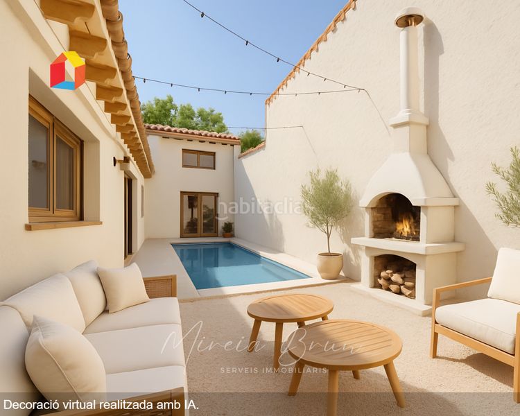 Foto 4f2043d3-4669-4c73-83f3-eaff8a3f47d2. Casa adosada en Seva