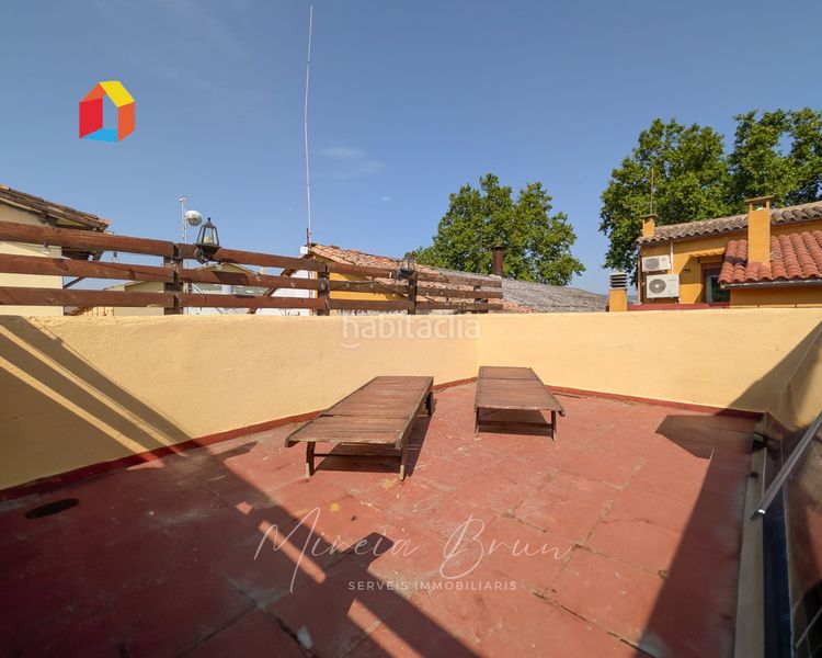 Foto ab91a32d-d5e0-4e64-bf81-857f46f81a0e. Casa adosada en Seva