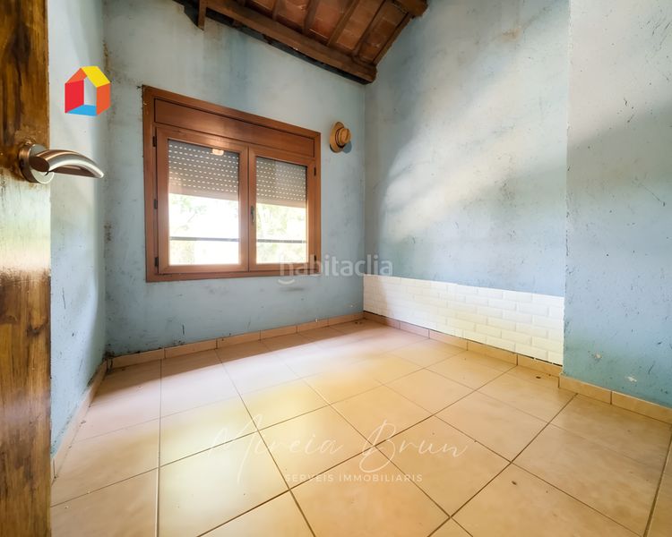 Foto 4ac67807-28aa-4583-8a64-03dc07177276. Casa adossada amb calefacció aparcament a Seva