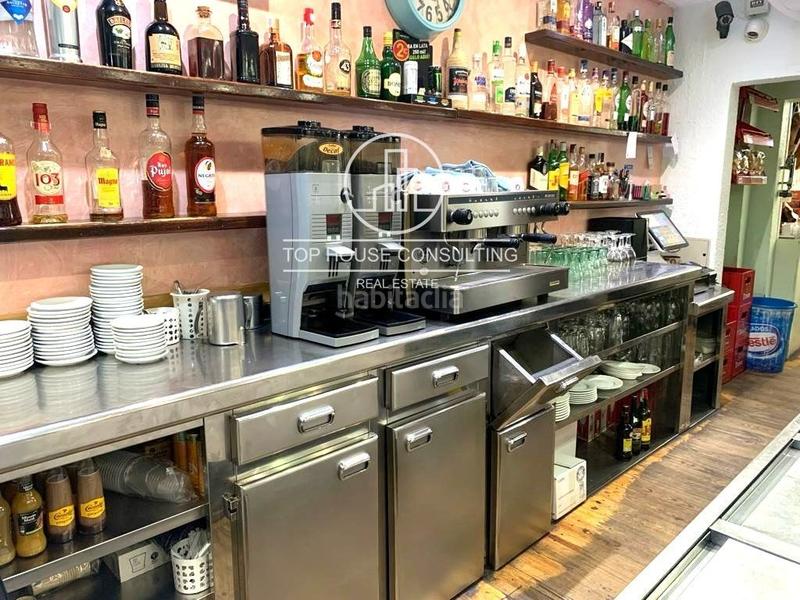 Foto f622b762-ec15-4c78-b1a6-0aa95551d508. Local comercial se vende local con negocia a pleno rendimiento en Arenys de Munt