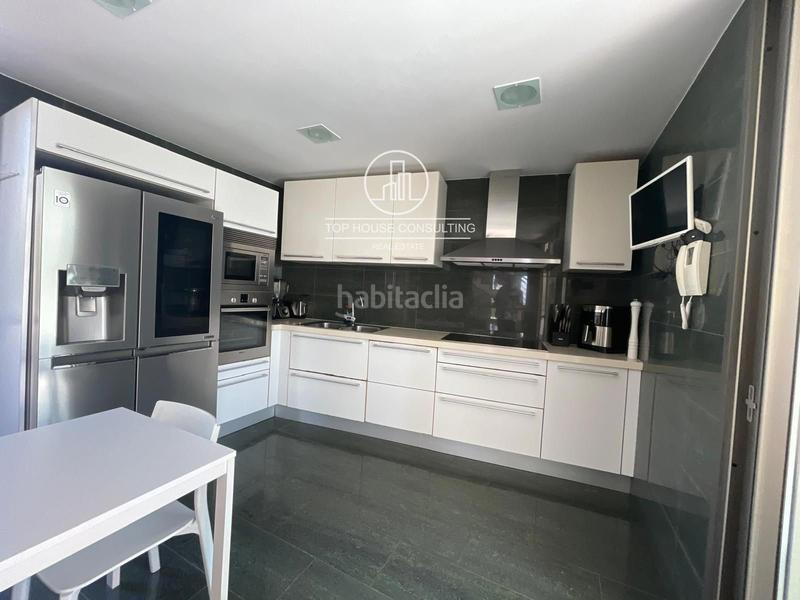 Foto aff8bdf9-8df4-4b48-a341-a2cdfa172098. Xalet amb calefacció aparcament piscina a Urbanitzacions Arenys de Mar