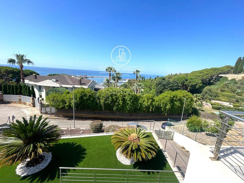 Foto f440e1a7-992d-458e-9858-8874a2dd258e. Xalet amb calefacció aparcament piscina a Urbanitzacions Arenys de Mar