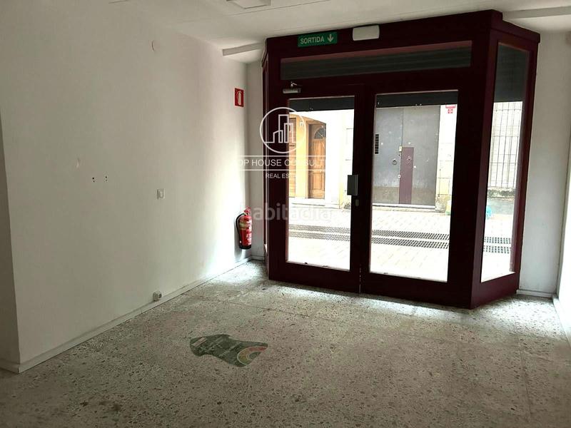Foto 97e9b893-2d27-4d35-8be1-eba576d34178. Alquiler local comercial local en alquiler en Centre Arenys de Mar