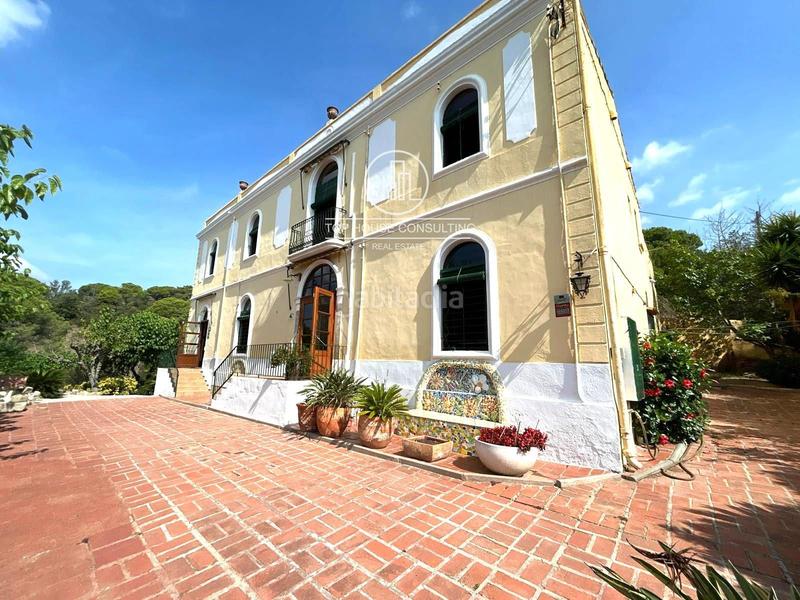 Foto da158a86-ef5b-4fda-a3b9-9acbf647357c. Alquiler casa masía 2 casas en 1 en alquiler en Centre Arenys de Mar