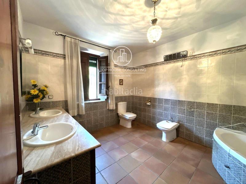 Foto e6d19999-a371-46a7-bb8d-352f3d56102d. Alquiler casa masía 2 casas en 1 en alquiler en Centre Arenys de Mar