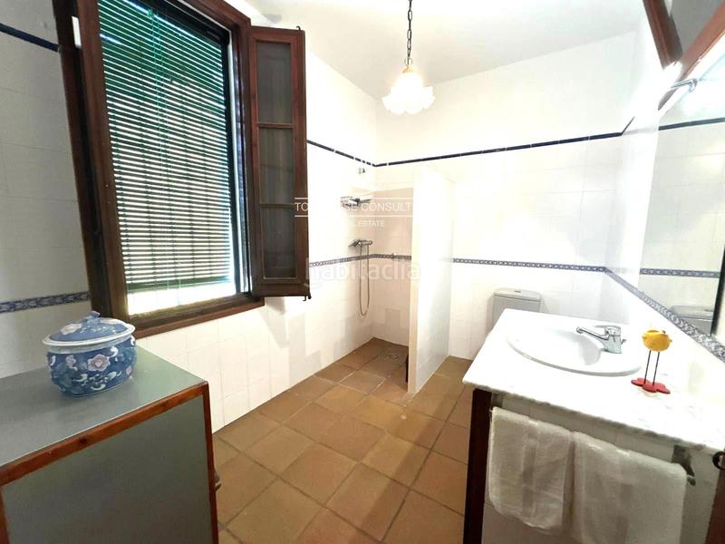 Foto 9944c10e-94bb-4ad6-932c-b234b4abb978. Lloguer casa amb calefacció a Centre Arenys de Mar