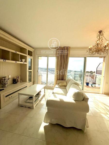 Foto c4950ad7-b6db-4f11-a1c4-b2a57ba853dc. Piso en Centre Arenys de Mar