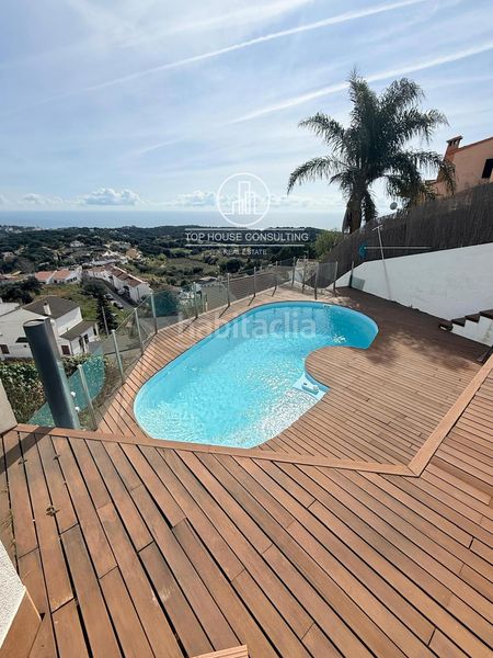 Foto 9dc3d1bb-b8e6-41b8-9f0e-85469ad2f549. Casa adossada amb calefacció aparcament piscina a Sant Cebrià de Vallalta