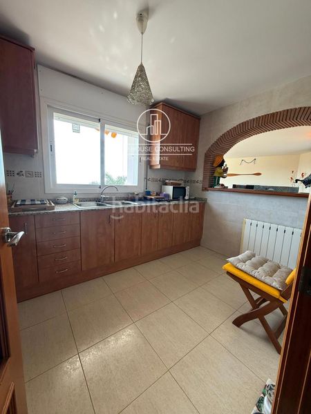 Foto 9dcc688c-7157-47bb-bb30-8f4122e67e39. Casa adossada amb calefacció aparcament piscina a Sant Cebrià de Vallalta